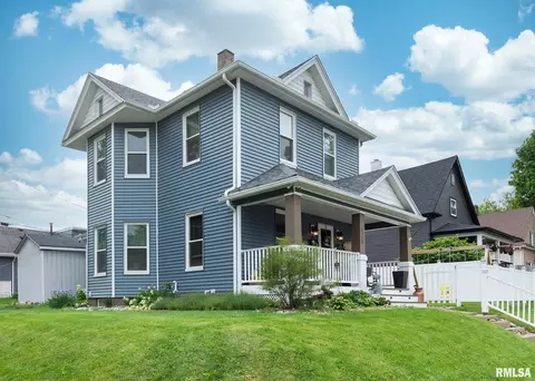 625 E Columbia Ave, Davenport, IA 52803