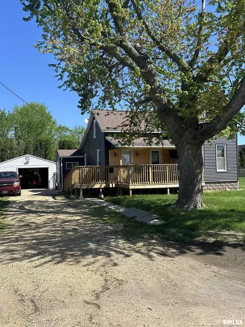403 19th Ave, Fulton, IL 61252
