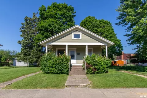 800 NW 1st Ave, Galva, IL 61434