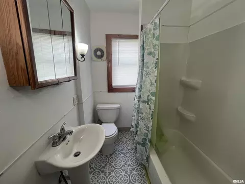 525 1st Ave, Silvis, IL 61282 photo 22