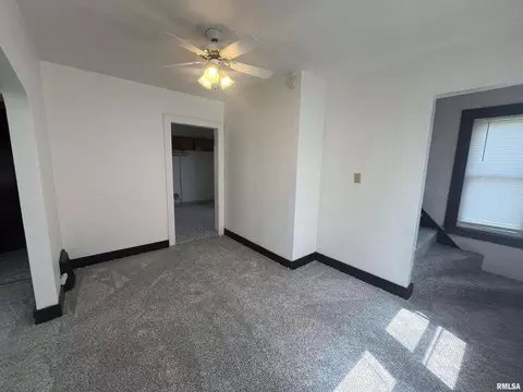 525 1st Ave, Silvis, IL 61282 photo 12