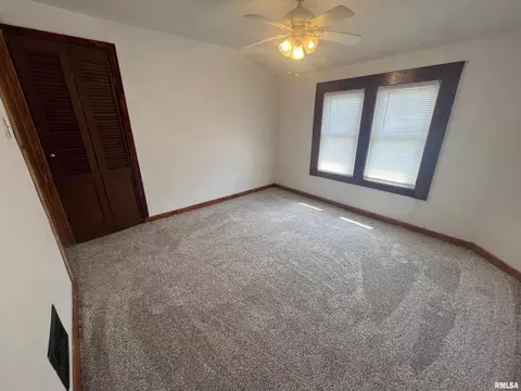 525 1st Ave, Silvis, IL 61282 photo 30