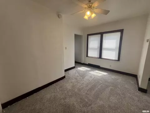 525 1st Ave, Silvis, IL 61282 photo 13