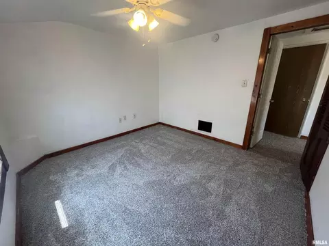525 1st Ave, Silvis, IL 61282 photo 24
