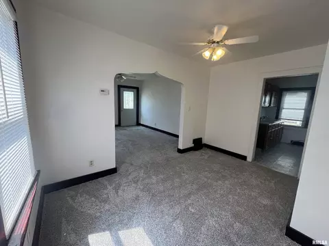 525 1st Ave, Silvis, IL 61282 photo 14