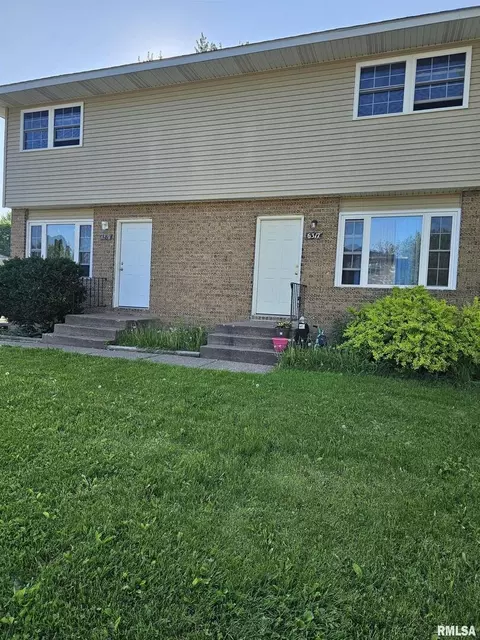 6317-6319 Western Ave, Davenport, IA 52806