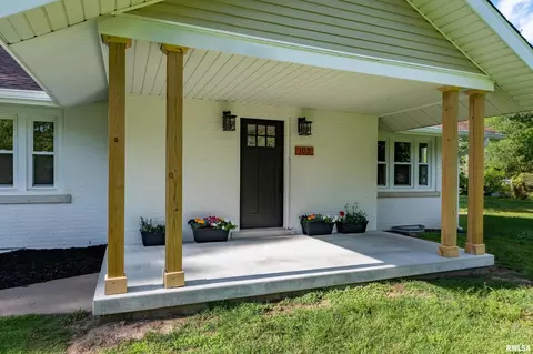 105 Freemanspur Rd, Herrin, IL 62948 photo 3