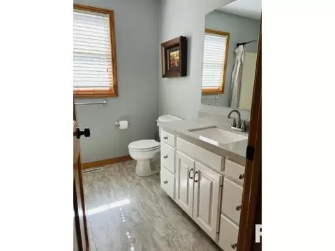 8045 Little Eagle Dr, Springfield, IL 62712 photo 12