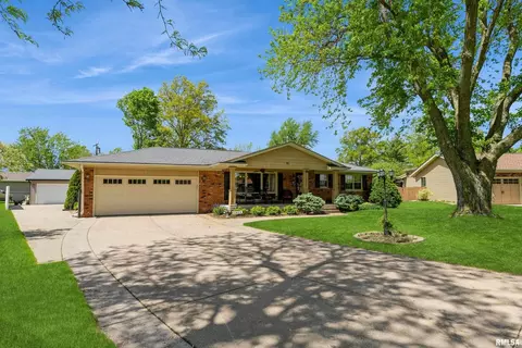 11600 27th St W, Milan, IL 61264