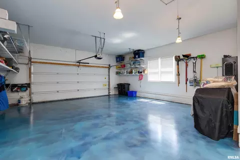 23 Villa Dr, Hampton, IL 61256 photo 38