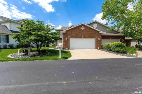 23 Villa Dr, Hampton, IL 61256 photo 3