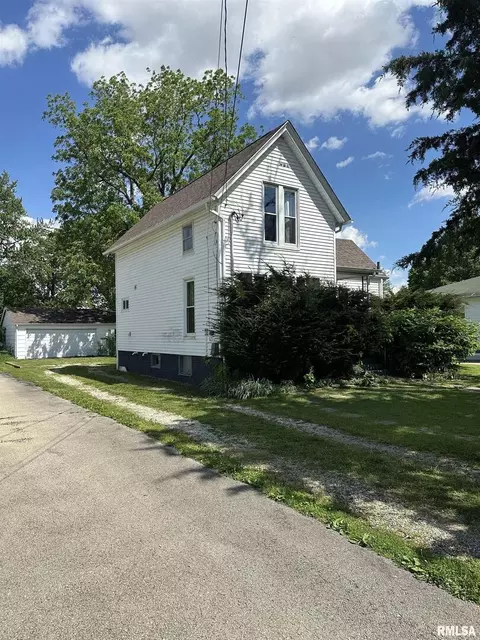 338 Willard St, Kewanee, IL 61443 photo 25
