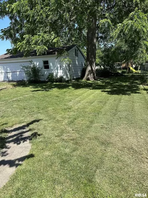 338 Willard St, Kewanee, IL 61443 photo 26