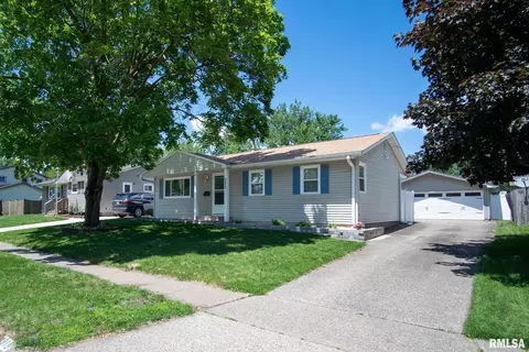 4819 51st Ave, Moline, IL 61265