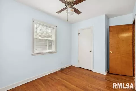 1902 8th St, Moline, IL 61265 photo 16