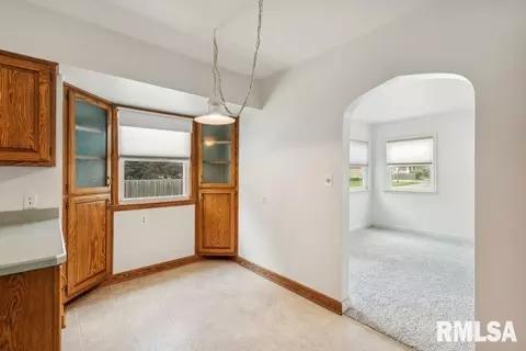 1902 8th St, Moline, IL 61265 photo 11
