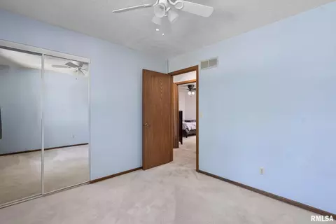 204 Blackhawk Dr, Park View, IA 52748 photo 16