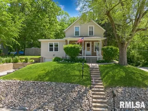 1601 Mound St, Davenport, IA 52803