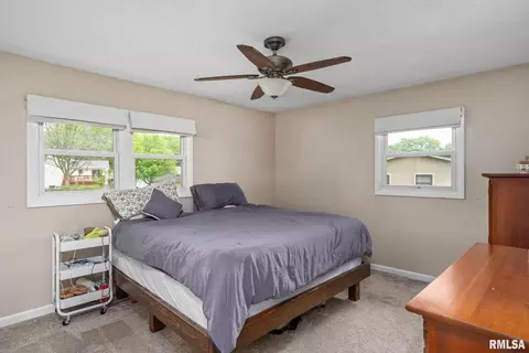 46 Park Ave, Park View, IA 52748 photo 14