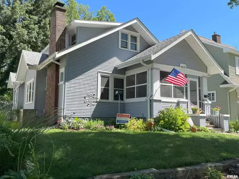 2830 E 18th St, Davenport, IA 52803