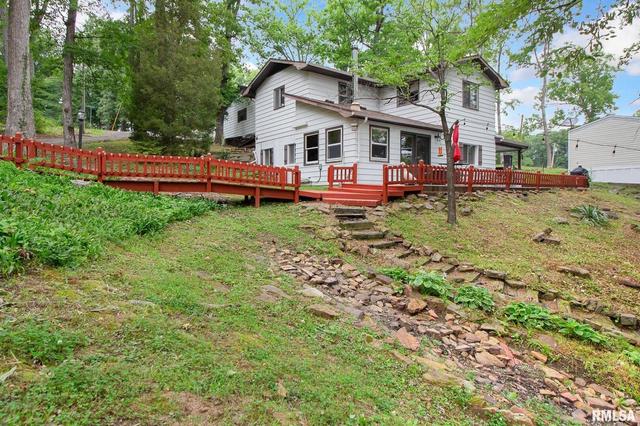2900 Egyptian Hills Dr, Creal Springs, IL 62922