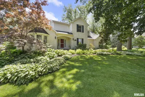 4406 Lorton Ave, Davenport, IA 52807