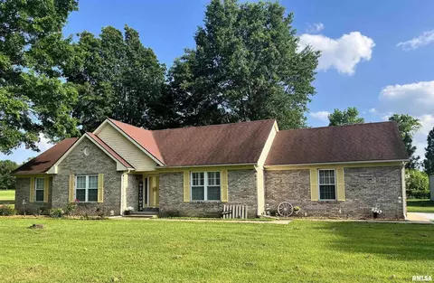 10947 Ferges Rd, Johnston City, IL 62951