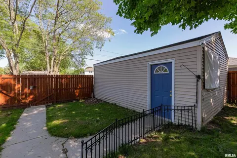 513 15th St, Silvis, IL 61282 photo 28