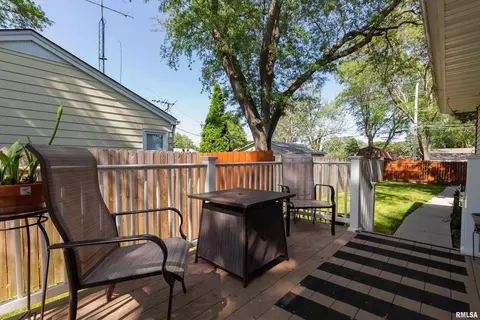 513 15th St, Silvis, IL 61282 photo 25