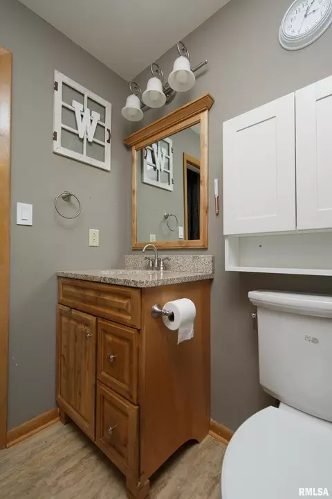 513 15th St, Silvis, IL 61282 photo 14