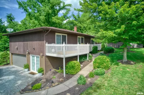 485 E Clayton Rd, Carbondale, IL 62901