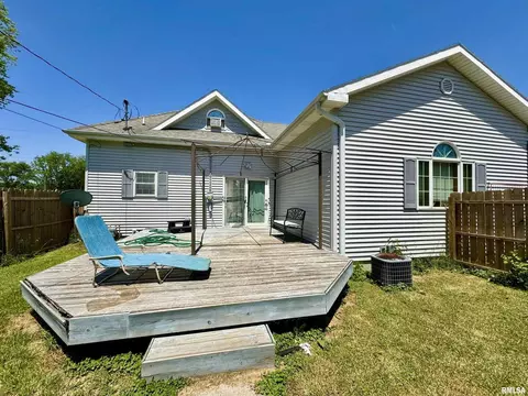 208 W Main St, Joy, IL 61260 photo 3