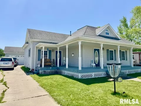 208 W Main St, Joy, IL 61260 photo 4