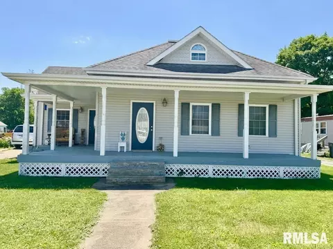 208 W Main St, Joy, IL 61260