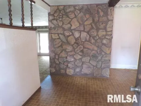 1501 18th St, Viola, IL 61486 photo 16