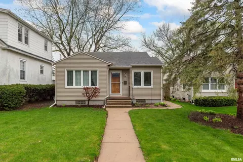 2713 E High St, Davenport, IA 52803