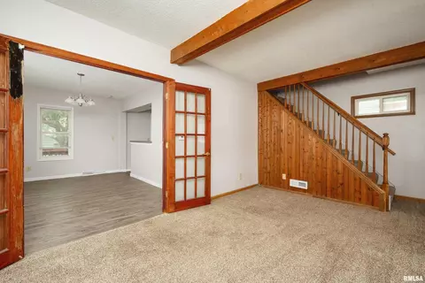 407 1st Ave, Silvis, IL 61282 photo 2