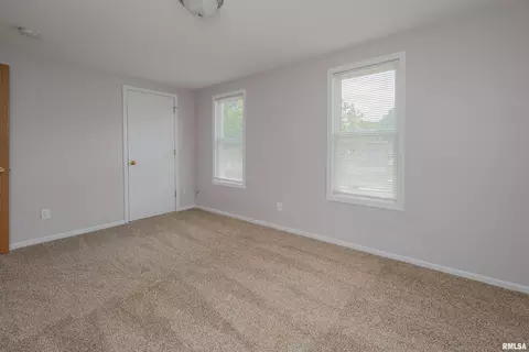 407 1st Ave, Silvis, IL 61282 photo 12