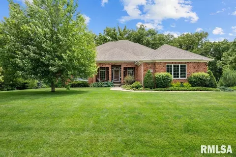 1705 Turkey Ridge Ct, Port Byron, IL 61275