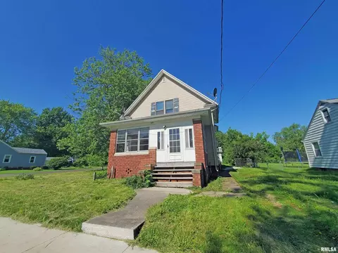 500 Irwin St, Galesburg, IL 61401