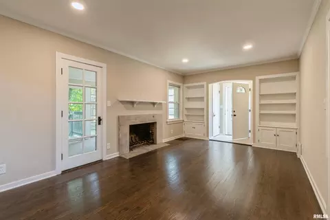 111 16th Ave, Moline, IL 61265 photo 3