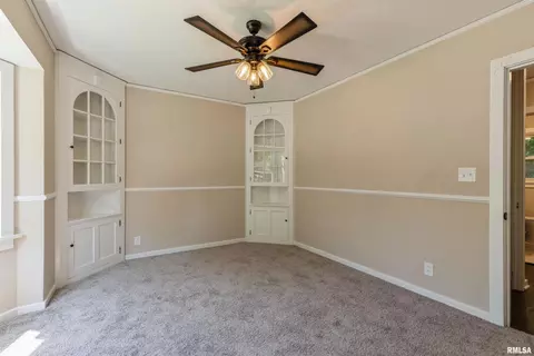 111 16th Ave, Moline, IL 61265 photo 6