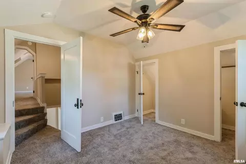 111 16th Ave, Moline, IL 61265 photo 12