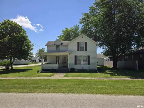 558 E Park St, Geneseo, IL 61254