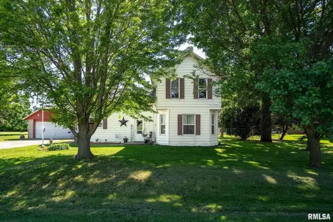 1705 Albany Rd, Erie, IL 61250