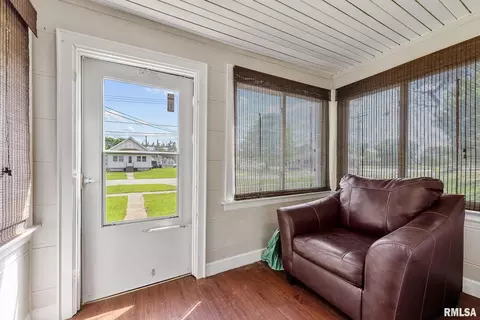509 E Main St, Aledo, IL 61231 photo 4