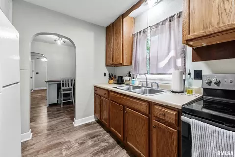 509 E Main St, Aledo, IL 61231 photo 10