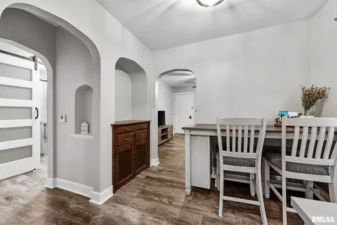 509 E Main St, Aledo, IL 61231 photo 7