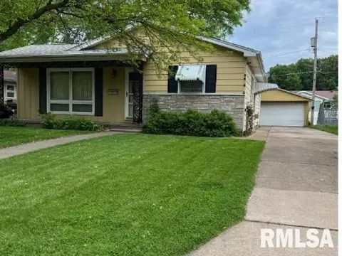 3605 14th Ave, Moline, IL 61265