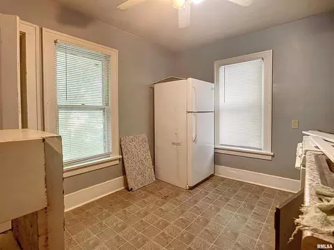 2407 6th Ave, Moline, IL 61265 photo 21